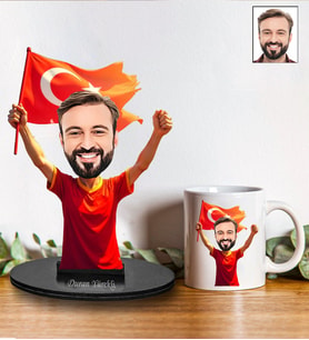 Kişiye Özel Türk Taraftar Tasarımlı Karikatür Biblo Ve Kupa Hediye Seti 220