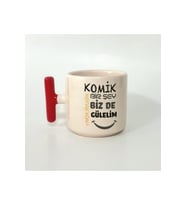 Biz De Gülelim Baskılı Kırmızı Kulplu T Öğretmenler Günü Kupası