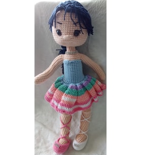 Süslü manken amigurumi oyuncak bebek