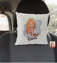 BK Gift Kişiye Özel İsimli Ev Hanımı Karikatürlü Kare Araç Koltuk Yastığı-2