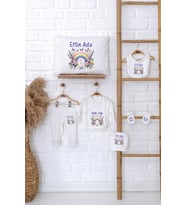 Pia Baby Premium %100 Pamuk İsme Özel Kız Bebek Hediye Seti Zıbın Yastık Kılıfı 5045-06 (Ekru)