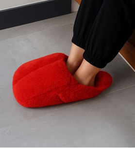 Ayak Isıtan Peluş Panduf – Ev ve Ofis Kullanımı İçin (Kırmızı)