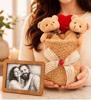 Premium Kahve Peluş Ayıcık Buketi ve Karakalem Fotoğraflı Çerçeve Hediye Seti
