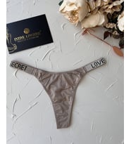 Doja Yoğun Taşlı Love Secret Yazılı Ağı Pamuklu İthal Saten Tanga (Bej)