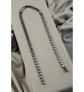 Hematit Doğal Taş Parlak Füme Kare Kesim 6x6mm Dizi