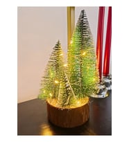 4 lü Set Büyük Meşe Kütüklü Led Işıklı Nevada Çam Ağaçları Led Işıklı 22 Cm Büyük Boy Çam Ağaçları 4