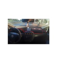 Fiat Grande Punto Modellerine Uygun Torpido Koruma Halısı Siyah Kenar Renk Kırmızı