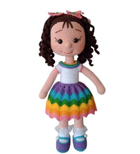Kahve Kıvırcık Saçlı Karnaval Bebek Amigurumi Organik Oyuncak