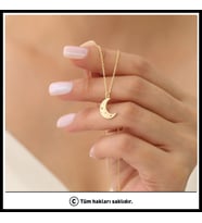 925 Ayar Gümüş Minimal Hilal Kolye