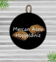 Modern Kapı Süsü - Siyah Kişiye Özel Soyisim - Kişi Özel Tasarım Kapı Süsü (Kırmızı-Beyaz)