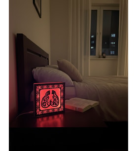 Ahşap Lazer Kesim Kedi Figürlü Dekoratif Gece Lambası Kırmızı
