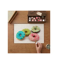 Renkli Donutlar Tasarımı 240 parça Ahşap Puzzle Ahşap Kutuda MP01720