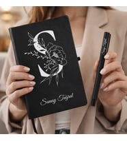 Arkdaşa Hediye Kişiye Özel Hazırlanmış Siyah Defter ve Kalem Seti