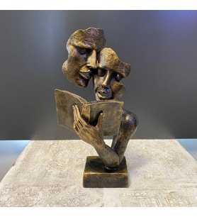 Kitap Okuyan Çift Mask