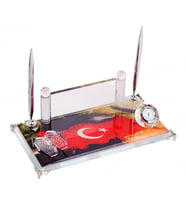 Özel Baskı Türkiye  Desenli Kristal Masa İsimlik Ofis Masa Dekoru (Fuşya)