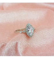 925 Ayar Gümüş Zircon Taşlı Tektaş Yüzük