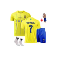 24-25 Sezon Ronaldo .Al Nasr. Sarı Renk Çocuk Forma Takımı (Çorap Hediyeli)