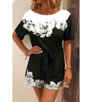Kadın Tek Omuzu Açık çiçek Desenli Beli Kuşaklı Iki Iplik Mini Short Tulum