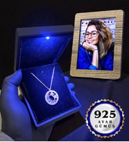 Size Özel Fotoğraflı Premium Işıklı Kutusunda 925 Ayar Gümüş Kolye Farklı Modeller (Model 2)