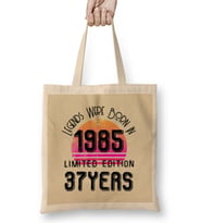 1985 Birthday Gift    Made,Born in 1985 Gift - 37th Year Old Birthday Gift Vintage Style Bez Çanta Uzun Saplı
