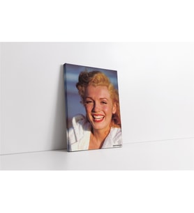 Renkli Marilyn Monroe
