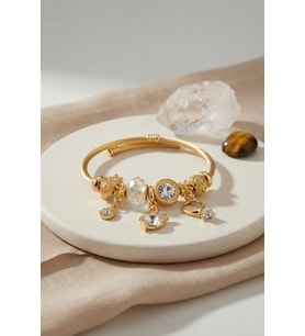 Swan Model Gold Renk Beyaz Charmlı Bileklik 5886
