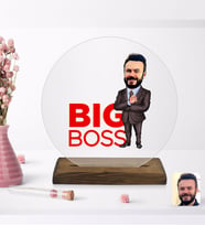 BK Gift Kişiye Özel Erkek Big Boss Karikatürlü Yuvarlak Ahşap Standlı Biblo-2