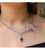 Melting Heart Spider Gothic Kolye