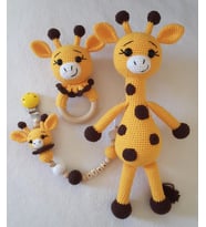 Hediye Kutusunda  İsme Özel   Amigurumi  Oyuncak Zürafa set