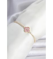 Pirinç Gold Renk Pembe Zirkon Taşlı Yonca Model Su Yolu Kadın Bileklik 5886 - HPSBYI3481-8900