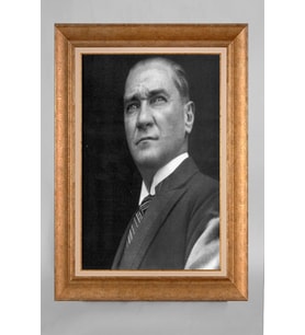 Altın Varaklı Paspartulu Çerçeveli Atatürk Tablo nt601