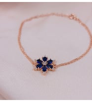 gümüş kadın bileklik kamelya çiçeği lacivert taşlı rose