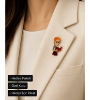Kitap Okuyan Kadın Broş – Öğretmen, Kütüphaneci ve Kitapseverlere Özel