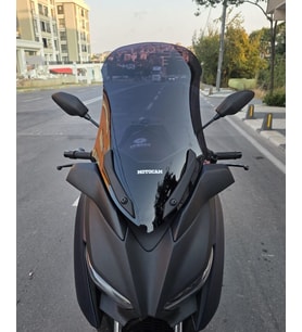 MOTOCAM Yamaha Xmax Ön Cam 2018-2022 Model 65cm Siyah Renkli 4mm