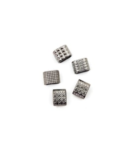5X10 MM DESENLİ DERİ BİLEKLİK ARA APARATI (100 GRAM) (Füme)