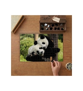 Sevimli Kardeş Pandalar Tasarımı 240 parça Ahşap Puzzle Ahşap Kutuda MP01066