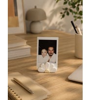 Daisy Polaroid Fotoğraf Standı - Instax Masaüstü Fotoğraf Tutucu (Doğal Beyaz)
