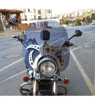 MOTOCAM Suzuki VL 800 Ön Cam 2004-2016 Model 61cm Füme Renkli 4mm APARATSIZDIR