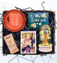 Kişiye Özel Fotoğraflı Set & Renkli Kahve Fincanı & Işıklı Şans Melekli Fanus HA2 (Turuncu)