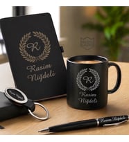 İsme Özel Premium Tasarım Kupa Bardak, Defter, Kalem, Anahtarlık  Erkek Kadın Hediye Seti