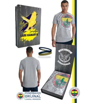 Fenerbahçe Orijinal Lisanslı 6 Renk Logo Gri Tribün T-Shirt + Bileklik Set Hediyelik UV Baskılı Ahşap Kutulu 