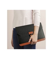 Casedress Siyah Düğmeli Keçe Laptop ve Evrak Çantası 15.6 Inç
