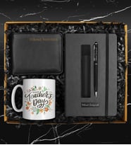 Öğretmenler Gününe Özel Tasarım Kupa & Kişiye Özel Defter & Deri Kılıflı Touch Pen Kalem& Cüzdan Hediye Seti