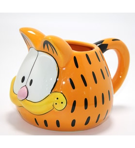 Periboia Garfield Kabartmalı Kupa Bardak (Standart)
