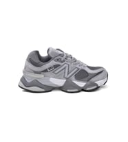 New Balance 9060 Erkek Spor Ayakkabı (Gri)