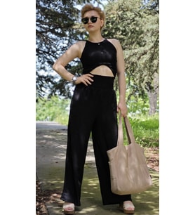 HALTER YAKA KOLSUZ BLUZ ALT BOL PAÇA PANTOLON BÜRÜMCÜK KUMAŞ TAKIM