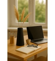 Modern Dekoratif Vazo – Minimalist Tasarım, 18 cm , Çok Amaçlı Dekoratif Vazo (Renk Seçenekli)