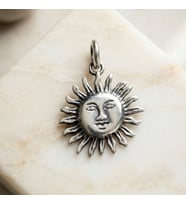 Gümüş Güneş Kolye Ucu 925 Ayar Gümüş Güneş Figürlü Unisex Kolye Ucu