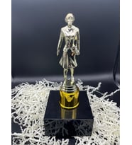 Kişiselleştirilebilir İş Kadını Kupası (Gold)
