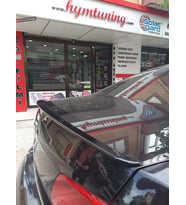 VOLKSWAGEN PASSAT B7 PARLAK SİYAH SPOYLER (SRY)